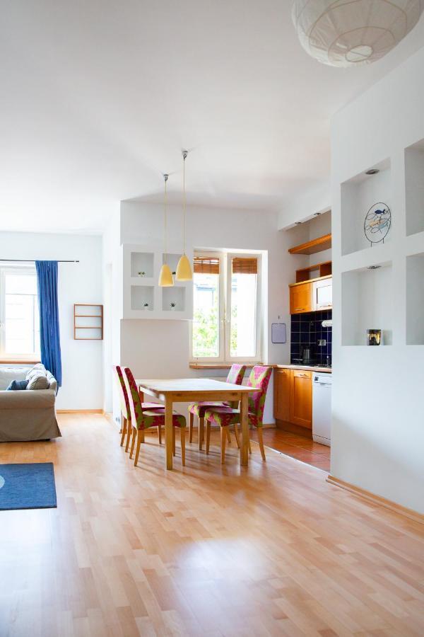 ורשה Apartment Ten מראה חיצוני תמונה
